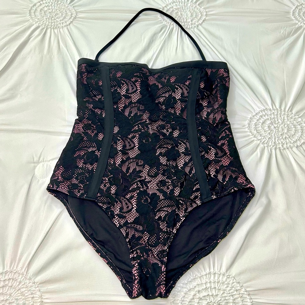 Bond-Eye Black & Pink Lace Corset Style One Piece Removable Strap Swimsuit Sz 10